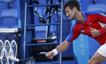 Video: Novak Djokovic lanzó y estrelló su raqueta al verse superado por Pablo Carreño