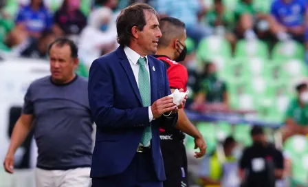 Almada: 'Cruz Azul trató de ensuciar el juego y el árbitro fue permisivo'