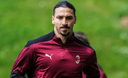 Milan: Zlatan Ibrahimovic habría intentado regresar al PSG