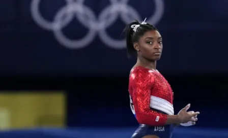 Simone Biles: 'Es difícil ser atleta mujer; todos rezan por tu caída'