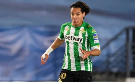 Diego Lainez: Pellegrini confirmó la baja del mexicano para el arranque de La Liga