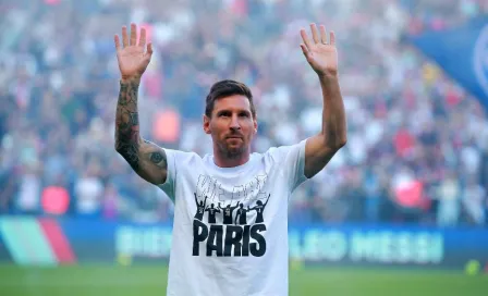 PSG: Messi hizo enloquecer el Parque de los Príncipes durante su presentación