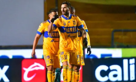 Liga MX: Gignac felicitó a Funes Mori por ser el máximo goleador de Rayados