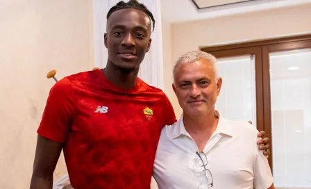 Roma: Tammy Abraham, nuevo delantero del plantel de Mourinho