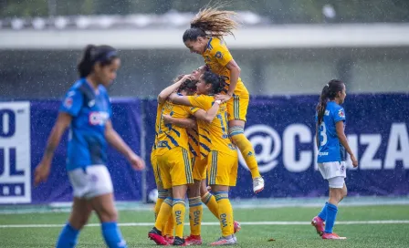 Liga MX Femenil: Tigres sigue con pasó arrollador y goleó a Cruz Azul