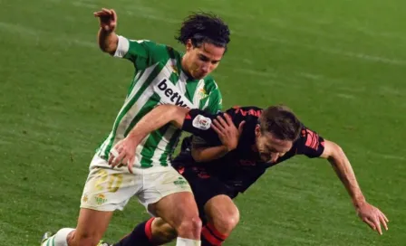 Diego Lainez reportó con el Betis para continuar con su rehabilitación