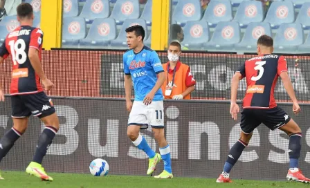 Chucky Lozano: Titular en el triunfo del Napoli frente al Genoa sin Johan Vásquez 