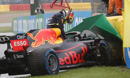 Checo Pérez saldrá desde los pits en el Gran Premio de Bélgica tras despiste en vuelta previa