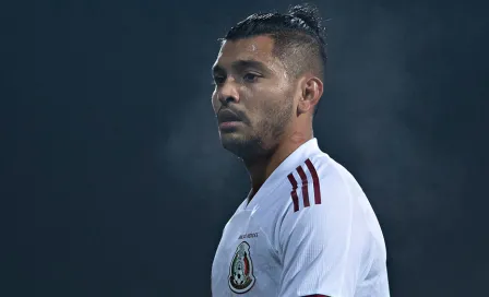 Tecatito Corona pidió reportar días después con el Tri para definir su futuro