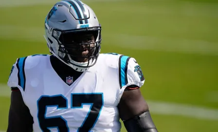 NFL: John Miller, guardia titular de Panthers, colocado en lista de reserva/Covid-19