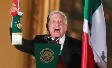 Video: AMLO dio el Grito de Independencia en el Zócalo de la Ciudad de México