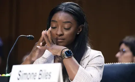 Biles rompió en llanto al hablar sobre abuso de Nassar: 'Culpo a todo el sistema'