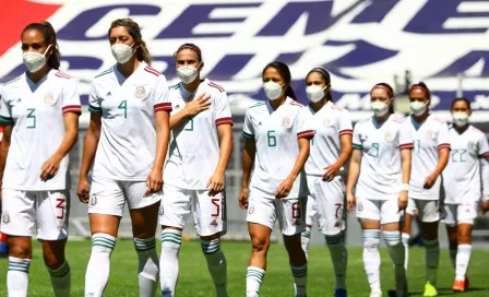 Selección Nacional de México Femenil brilla con el arropo del Azteca