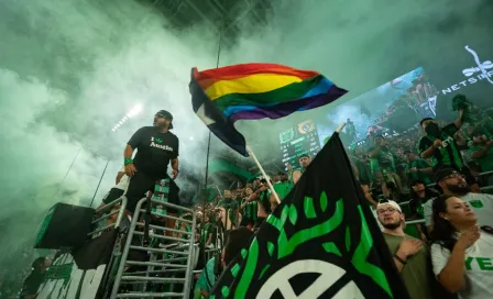 Aficionados del Austin FC desplegaron impresionante tifo de Selena Quintanilla