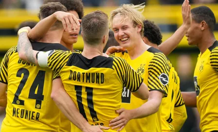 Borussia Dortmund, sin Haaland, doblegó al Augsburgo y sigue en lucha por el liderato