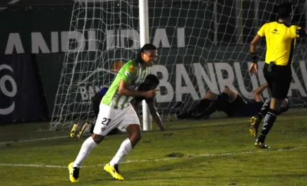 Gullit Peña marcó su primer doblete con Antigua GFC