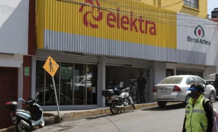 Mujer embargó a Elektra por 330 mil pesos tras ganar demanda y se negaran a pagar