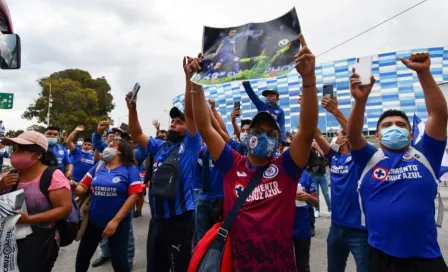 Cruz Azul: Sangre Azul acudió a la Noria para exigirle un resultado positivo ante América