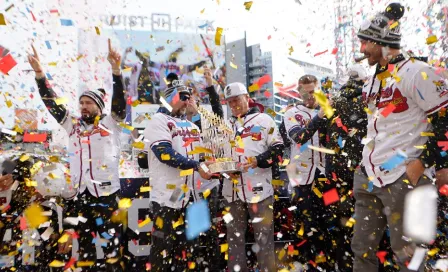 MLB: Braves desfilaron con el trofeo de campeón ante cientos de miles de aficionados en Atlanta