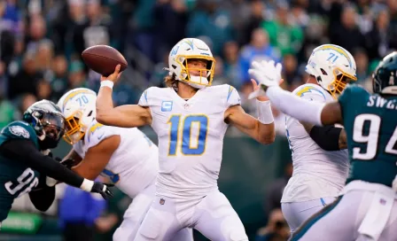 NFL: Chargers superó a Eagles con destacada actuación de Justin Herbert