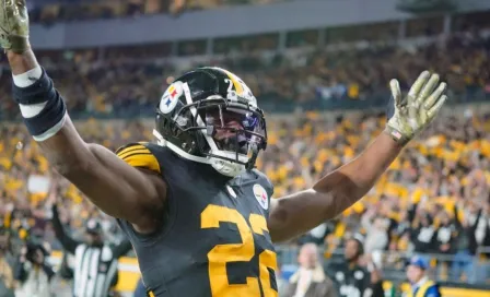 NFL: Steelers ganan a los Bears 29-27 con un gol de Boswell