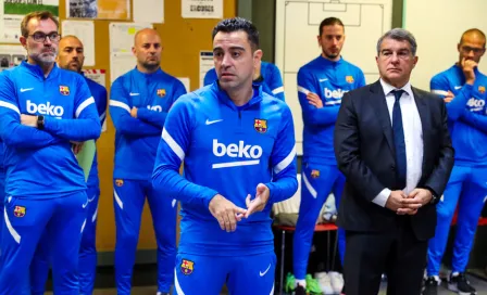 Barcelona: Xavi dirigió su primer entrenamiento con el Barça entre viejos conocidos