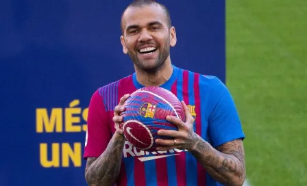 Alves tras regresar al Barcelona: 'Vengo a guerrillear, no a pasar el tiempo'