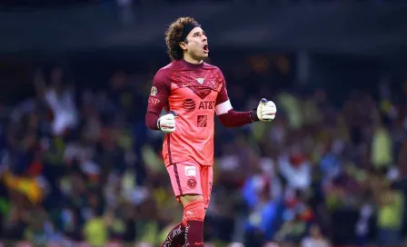 Guillermo Ochoa superó a Navas como mejor portero de Concacaf, según la IFFHS