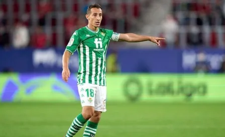 Andrés Guardado: Dio positivo a Covid-19 y causa baja del Betis