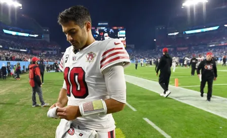 49ers: Garoppolo, en duda para enfrentar a Texans por una lesión en el pulgar