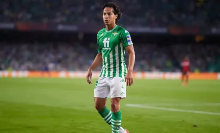 Lainez y Guardado: Titulares en el partido del Betis frente al Celta de Vigo