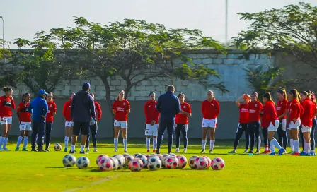 Chivas Femenil: Nelly Simón busca replicar ‘apuesta europea’ por fuerzas básicas