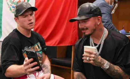 Canelo a J Balvin durante fiesta: "Cab... yo soy tu hermano, no un fanático"