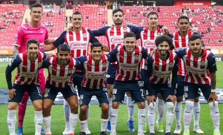 Chivas: Viajará a Pachuca en camión para evitar aeropuerto y contagios de Covid-19