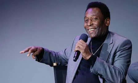 Pelé felicitó a Robert Lewandowski y desea encontrarse con Cristiano Ronaldo