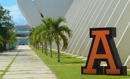 Universidad Anáhuac Mayab: Denuncian que alumnos tenían chat con 'packs' de compañeras