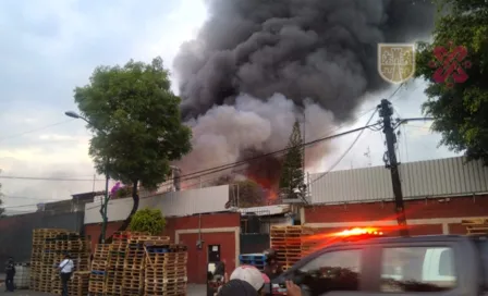 CDMX: Se registró fuerte incendio en fábrica de bicicletas en Azcapotzalco