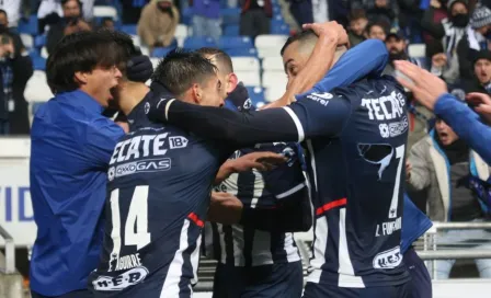 Rayados: Partió rumbo al Mundial de Clubes y la afición despidió al equipo