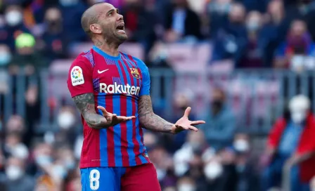 Dani Alves: Comité de Apelación mantuvo sanción de dos juegos al brasileño