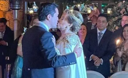 Video: Difunden el baile de la boda entre Elba Esther Gordillo y Luis Antonio Lagunes