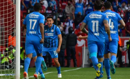 Santiago Giménez: 'Este Cruz Azul se parece al que quedó Campeón'