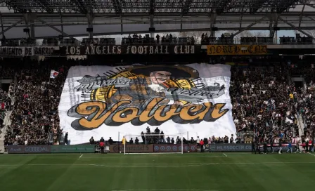 LAFC rindió homenaje a Vicente Fernández con tifo en regreso de la MLS