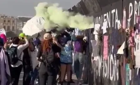 Video: Policías lanzaron gas a mujeres durante la marcha del 8 de marzo