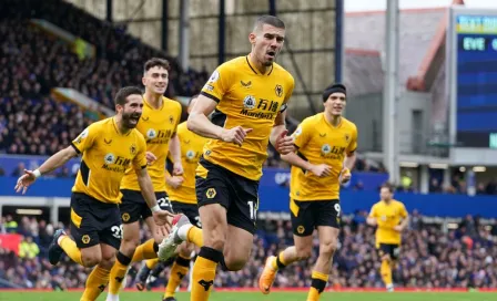 Raúl Jiménez: Wolves derrotó por la mínima al Everton y acechan puestos europeos