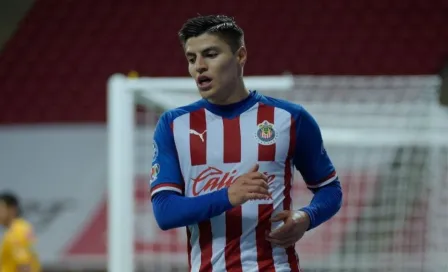 Chivas: Anunció oficialmente la salida de Ronaldo Cisneros a la MLS