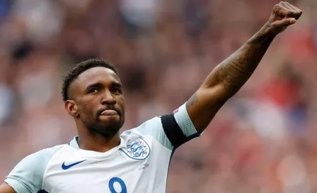 Jermain Defoe anunció su retiro del futbol profesional