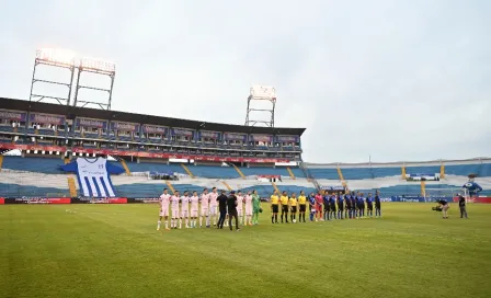 Honduras: Prensa catracha y trabajadores del estadio fueron fanáticos en el partido vs México