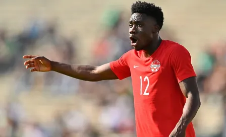 Video: Alphonso Davies rompió en llanto tras la clasificación de Canadá a Qatar 2022