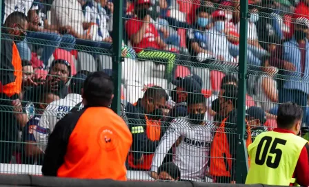 Toluca vs Rayados: 15 personas fueron retiradas del Nemesio Díez por alterar el orden