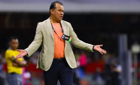 Reynoso tras la eliminación de Cruz Azul: ‘Tenemos que pagarle esta deuda a la afición’